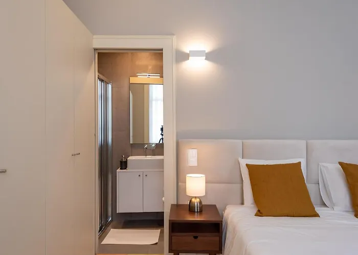 Cc Downtown Palace - G *