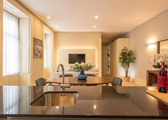 Cc Downtown Palace - G Apartamento Oporto