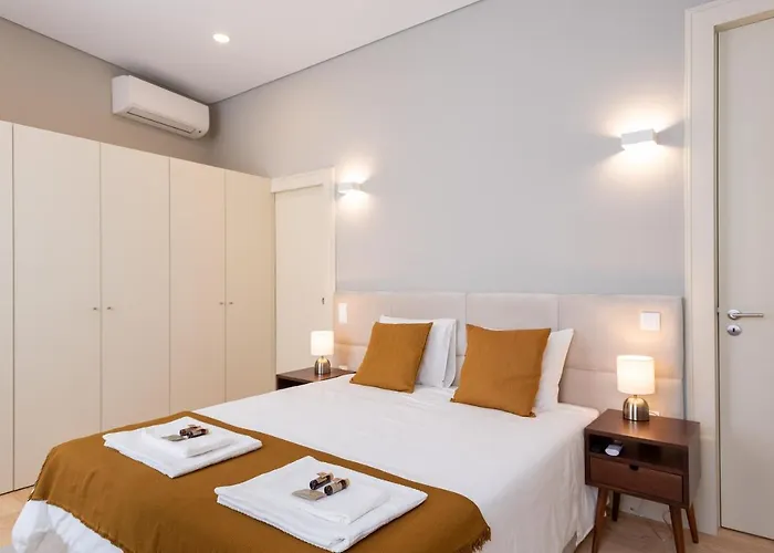 Cc Downtown Palace - G * Oporto