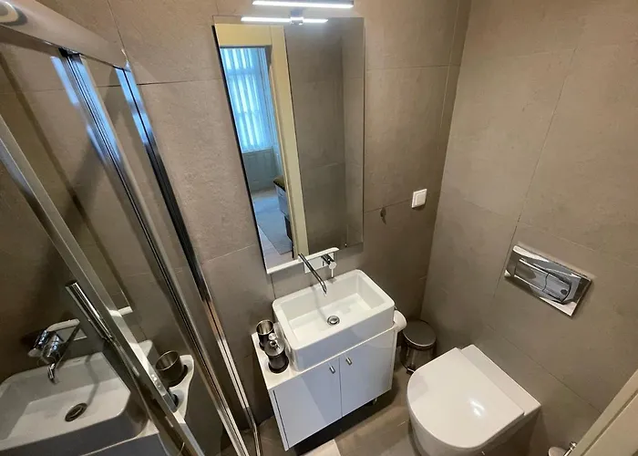 Cc Downtown Palace - G Apartamento Oporto