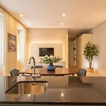 Cc Downtown Palace - G Apartman Porto