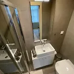 Cc Downtown Palace - G *