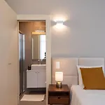 Cc Downtown Palace - G *